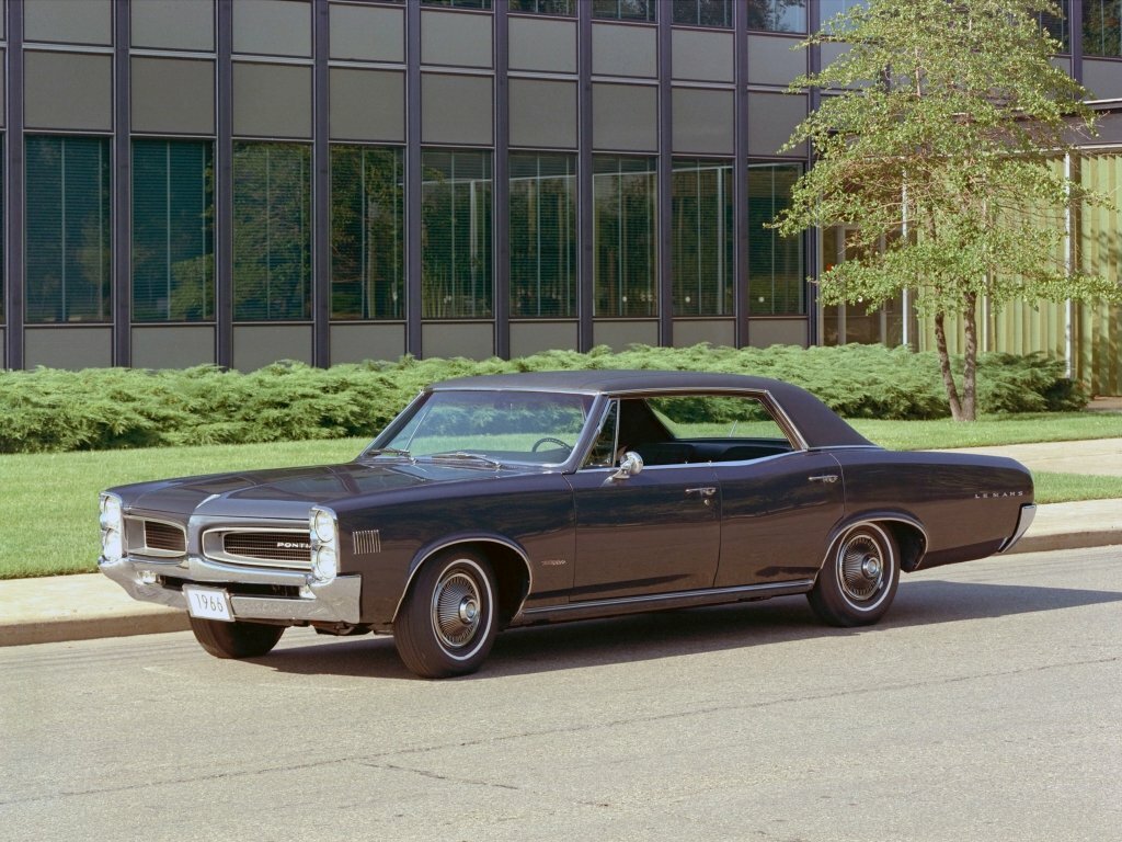 Pontiac Tempest II, вид сбоку