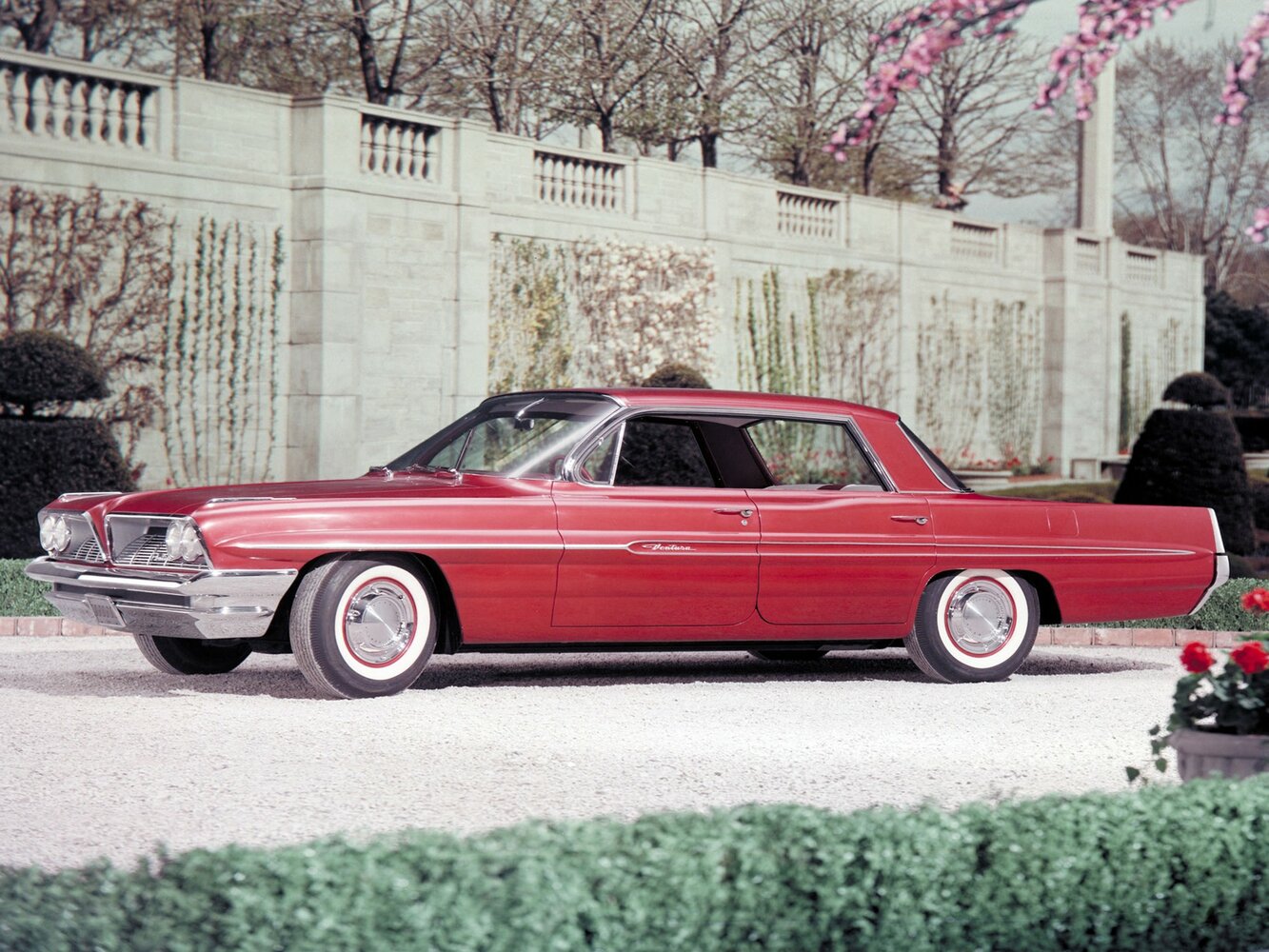 Pontiac Ventura I, Седан-хардтоп: фото поколения