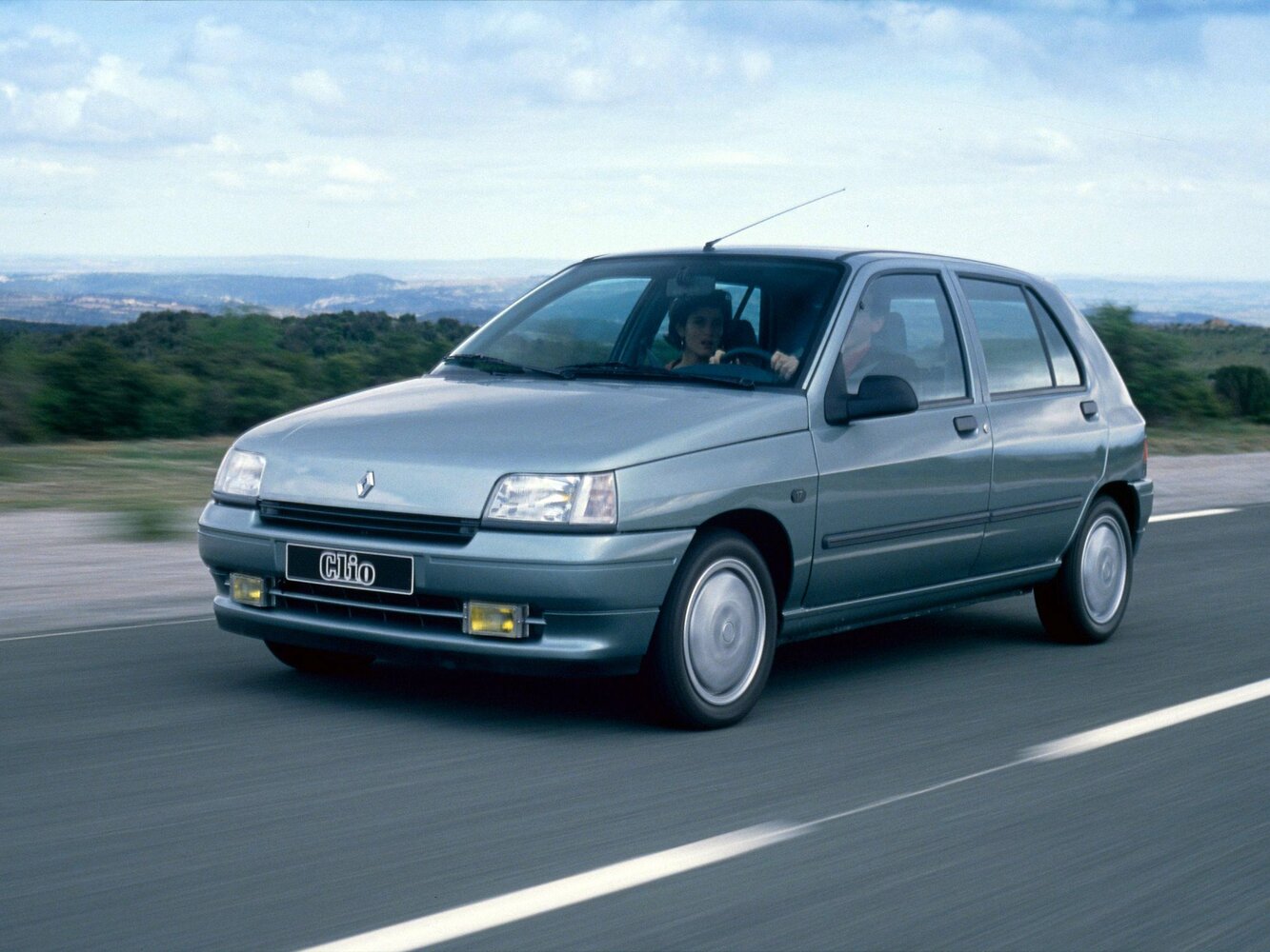 Renault Clio I, Хэтчбек 5 дв.: фото поколения