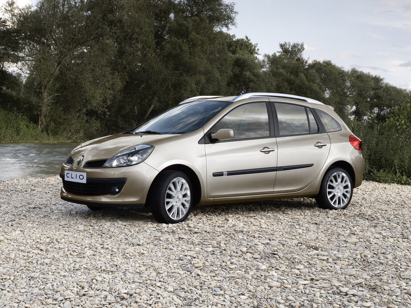 Renault Clio III, Универсал 5 дв.: фото поколения