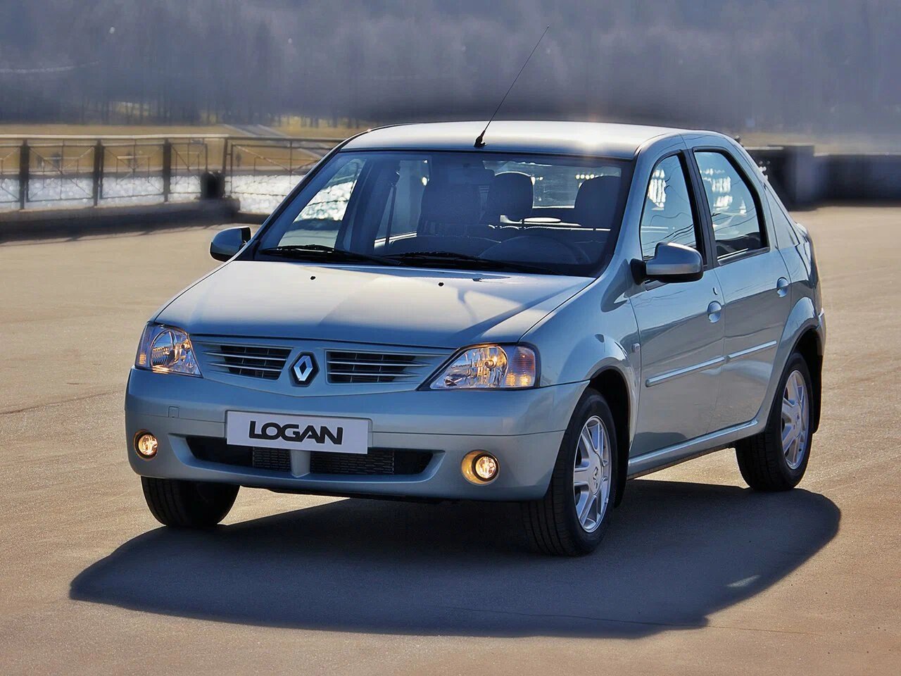 Renault Logan I