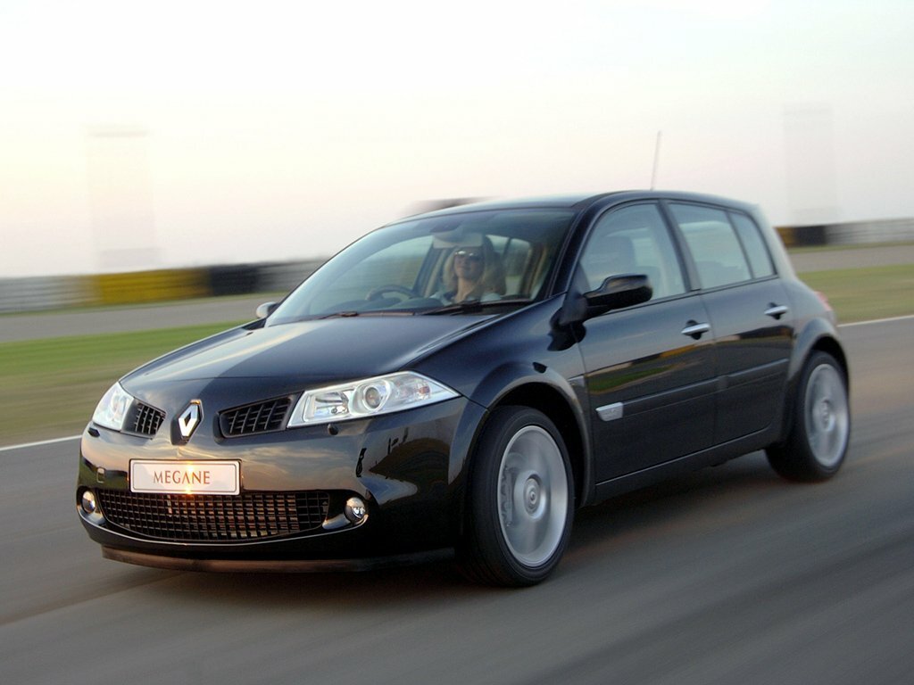Renault Megane RS II Рестайлинг, Хэтчбек 5 дв.: фото поколения