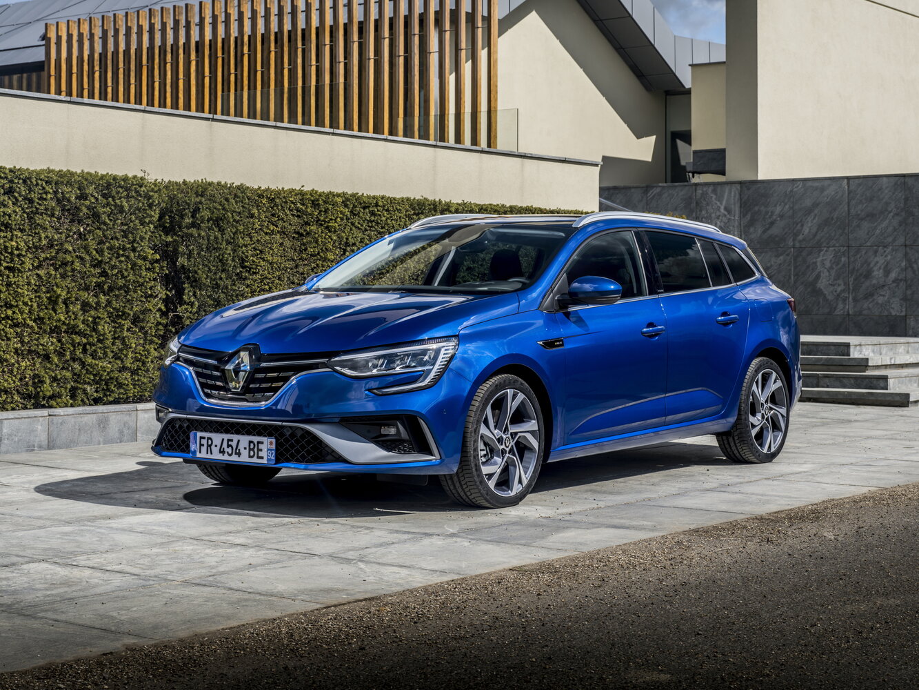 Renault Megane IV Рестайлинг, Универсал 5 дв.: фото поколения