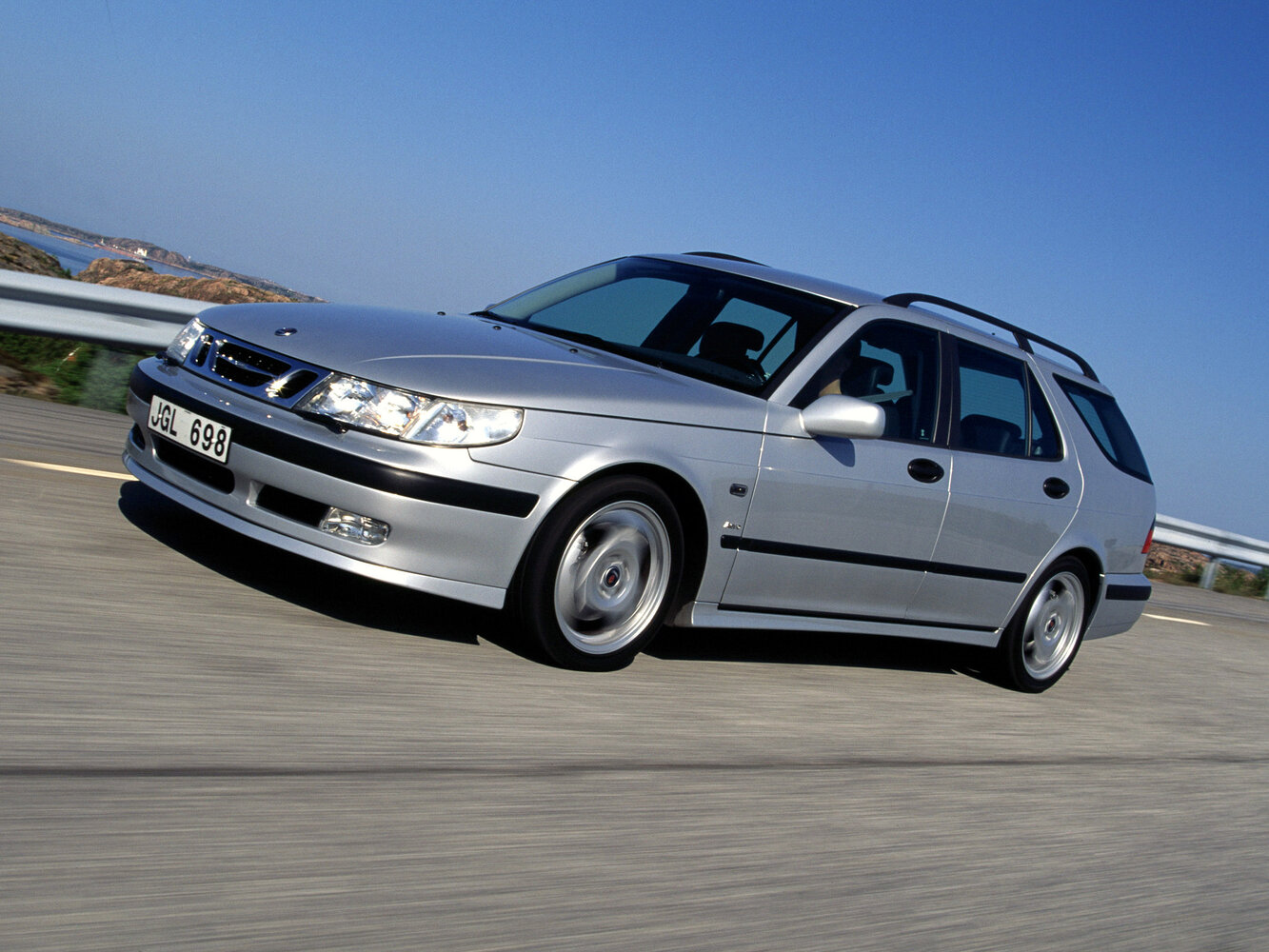 Saab 9-5 I, Универсал 5 дв.: фото поколения