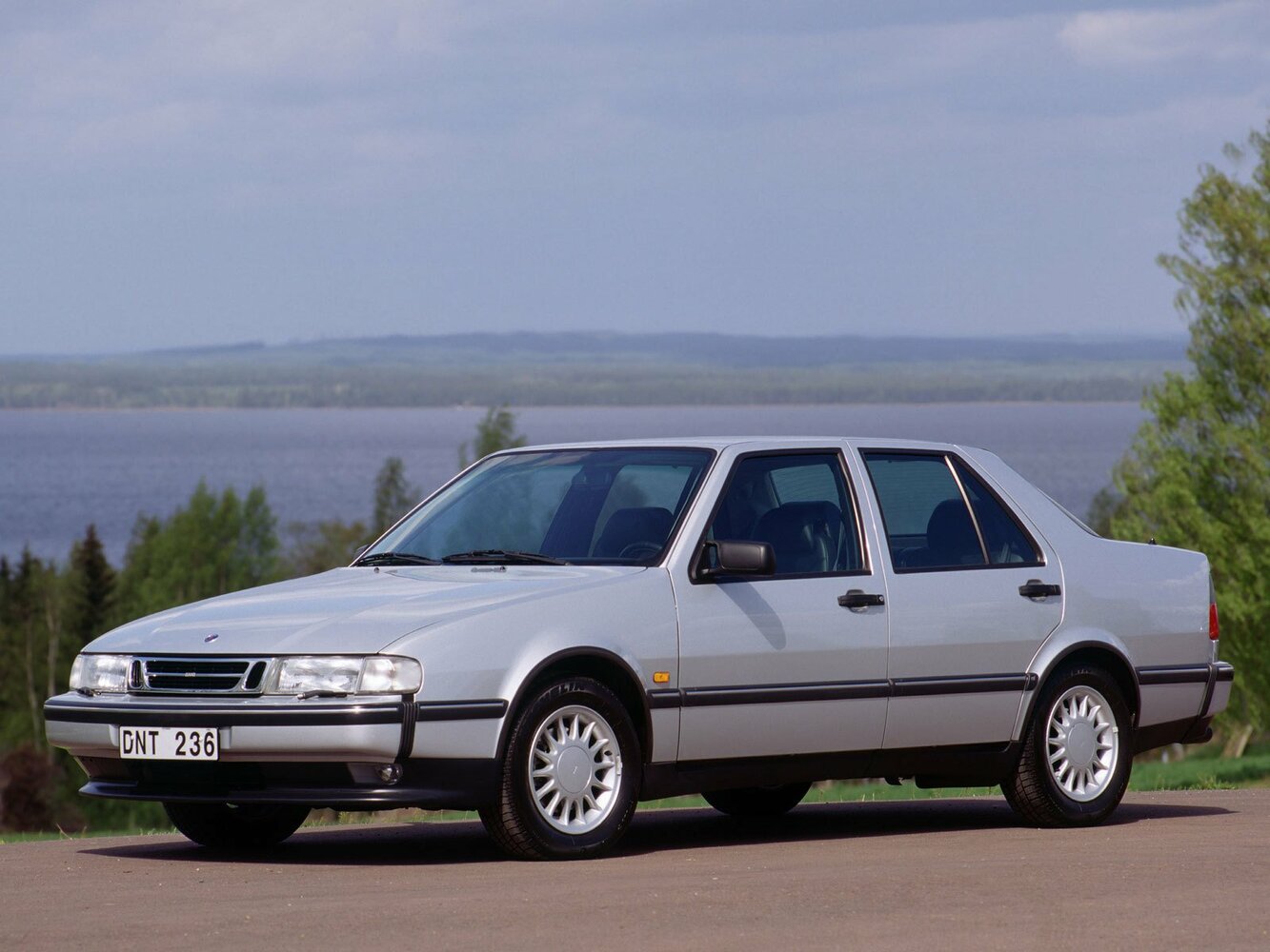 Saab 9000 I Рестайлинг, вид сбоку