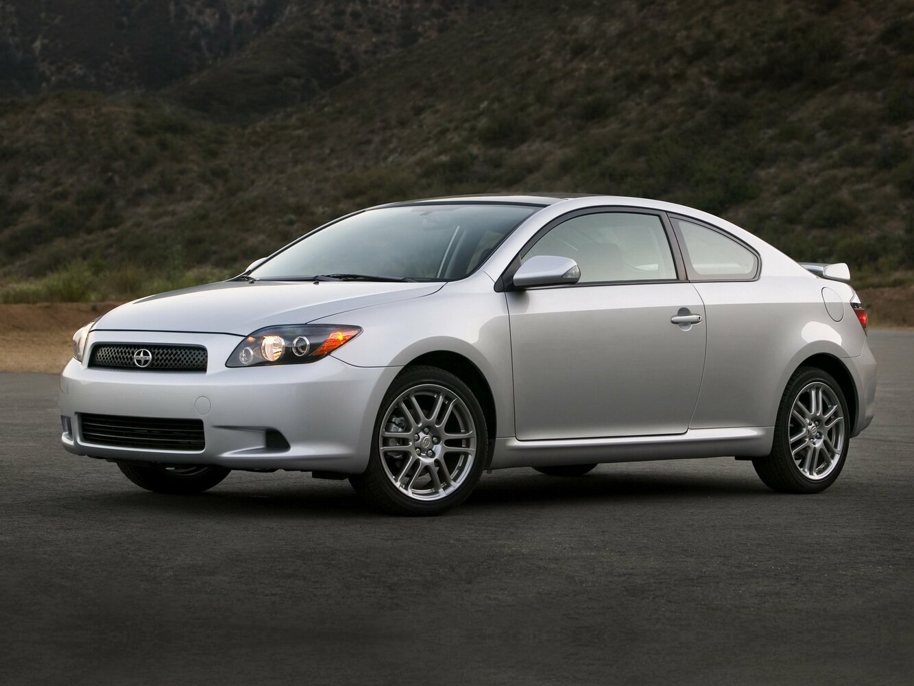 Scion tC, фото