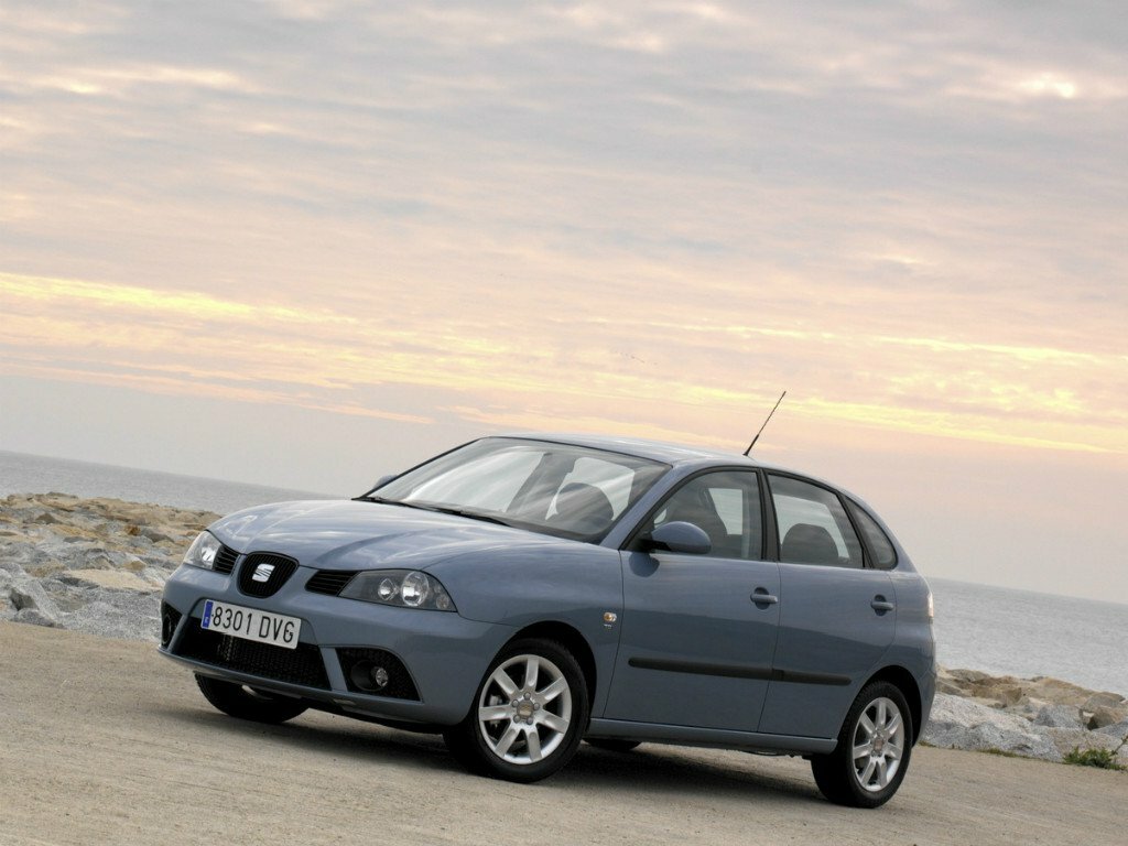SEAT Ibiza III Рестайлинг, Хэтчбек 5 дв.: фото поколения