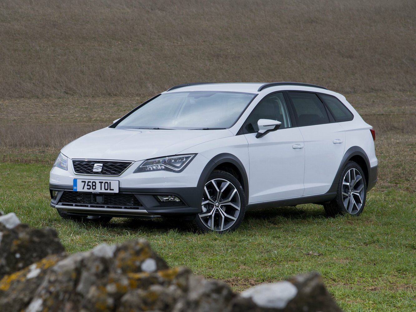SEAT Leon III Рестайлинг, вид сбоку