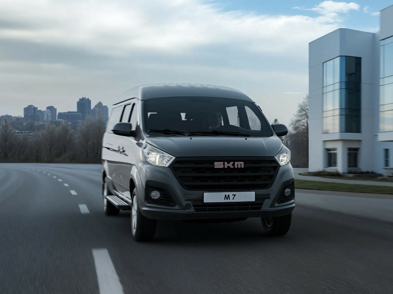 SKM M7, Минивэн: фото поколения