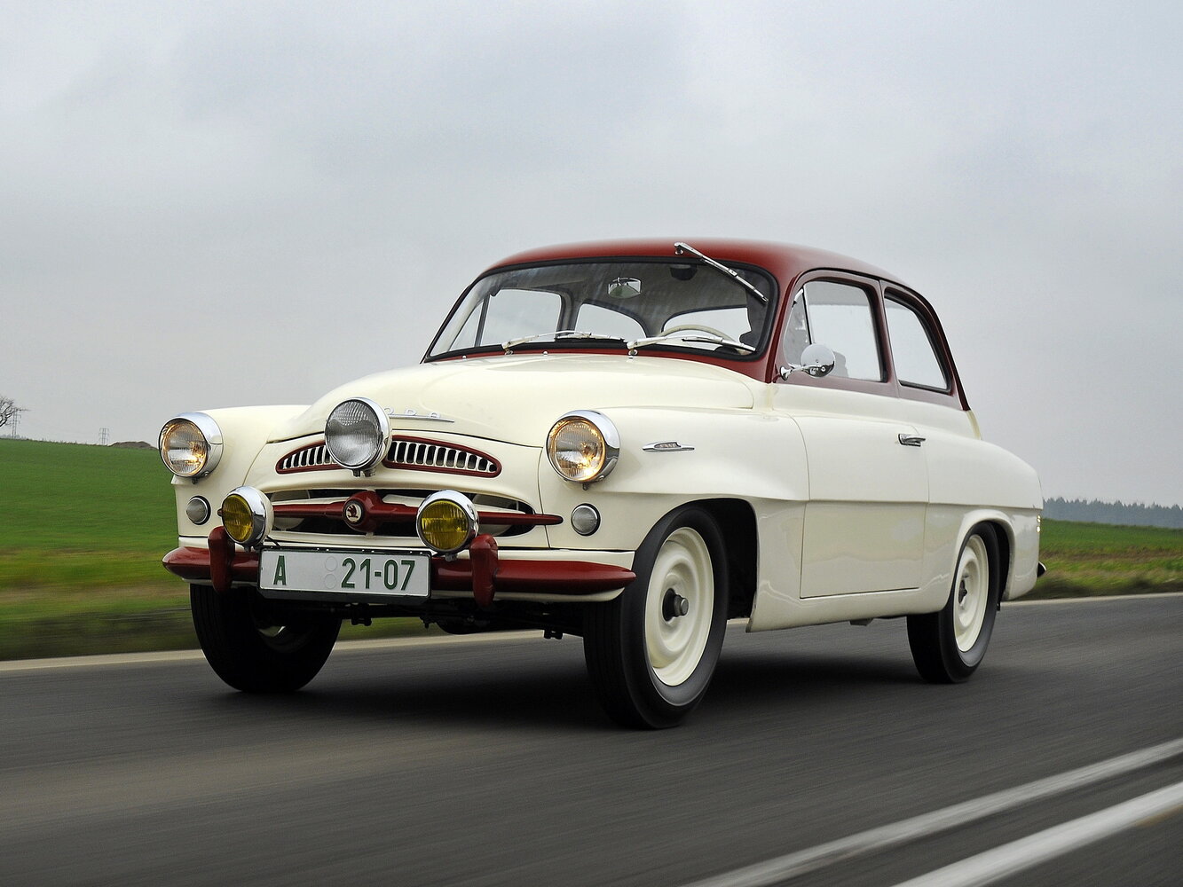 Skoda 445