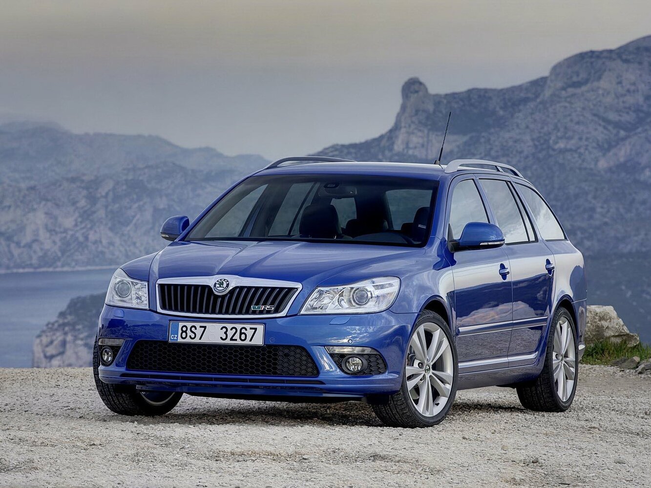 Skoda Octavia RS II Рестайлинг, Универсал 5 дв.: фото поколения