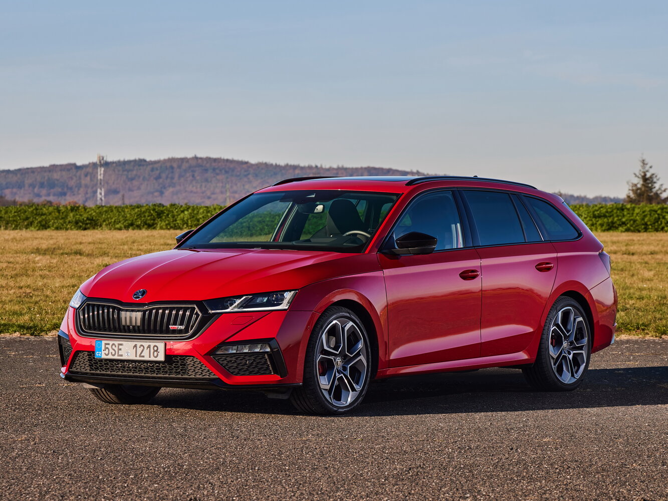 Skoda Octavia RS IV, Универсал 5 дв.: фото поколения