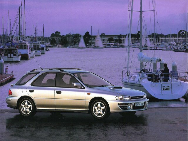 Subaru Impreza WRX I, Универсал 5 дв.: фото поколения