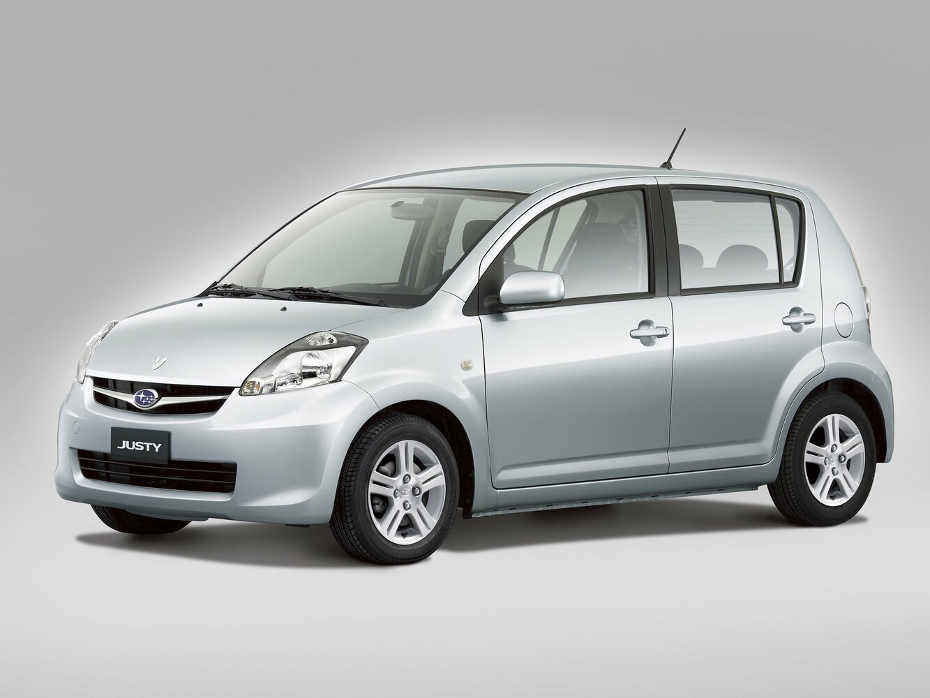 Subaru Justy IV