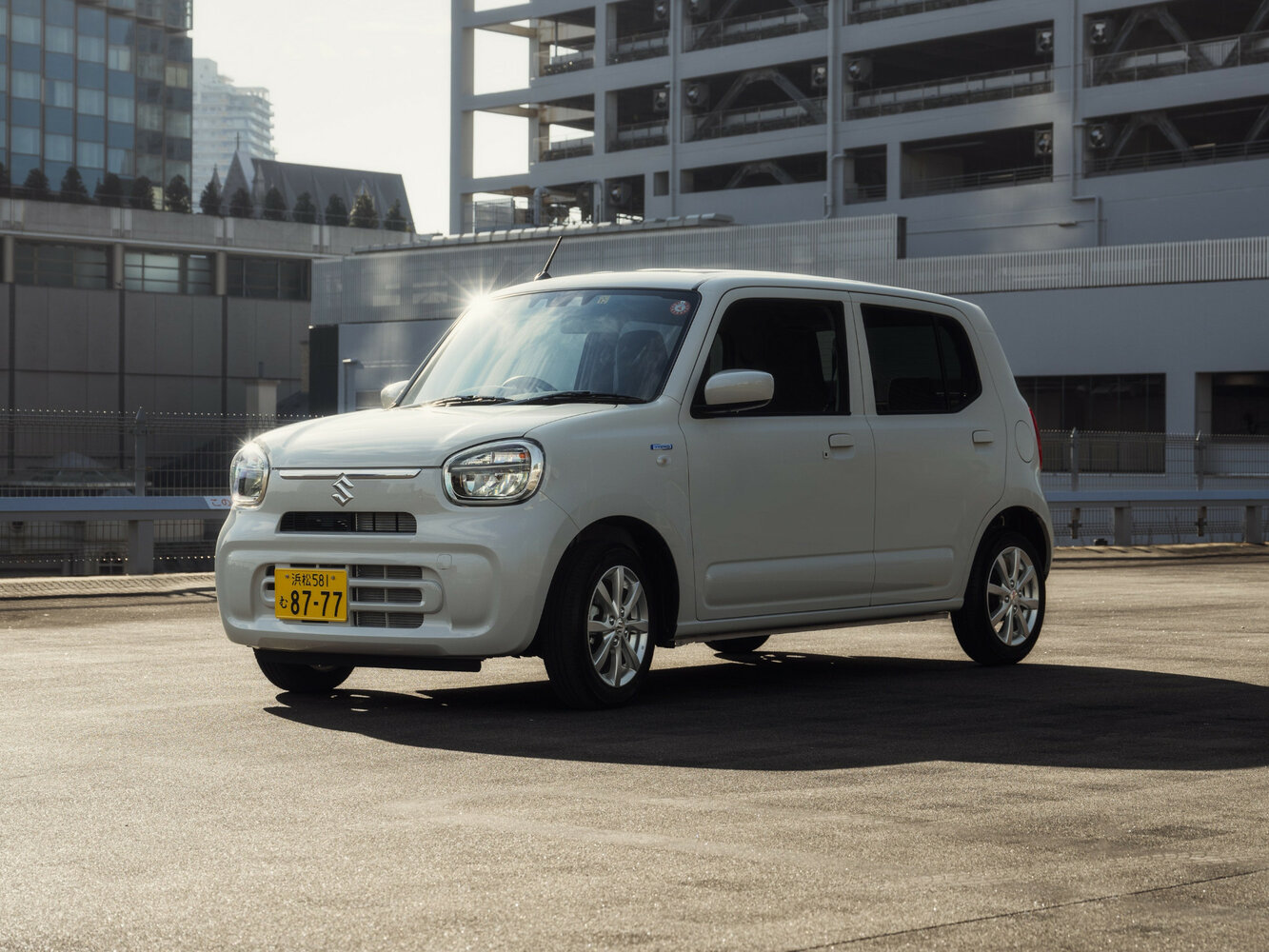 Suzuki Alto IX (HA37)