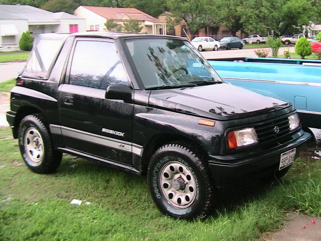 Suzuki Sidekick