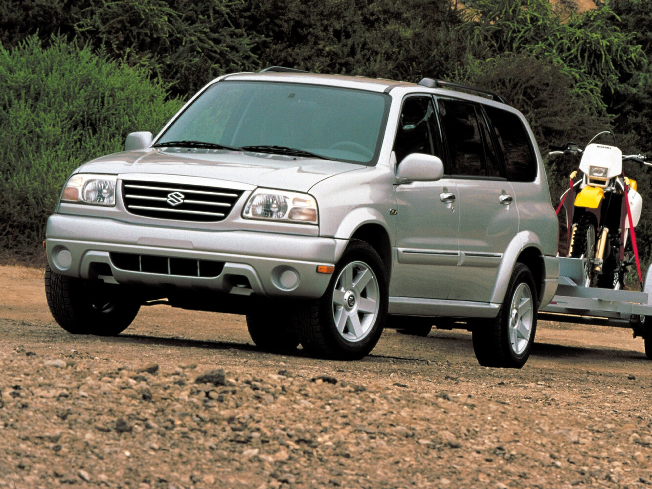 Suzuki XL7 I