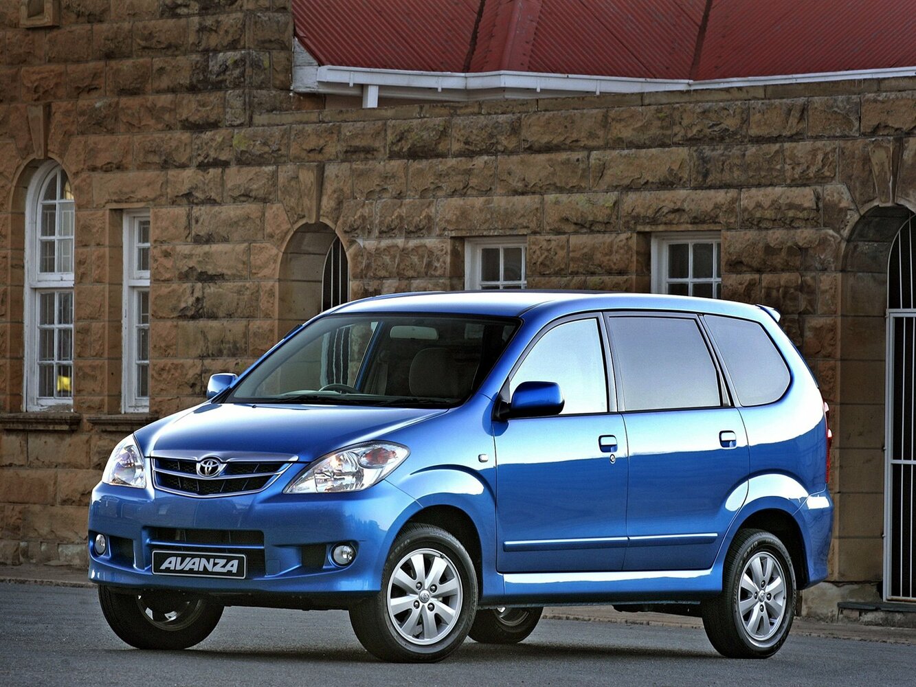 Toyota Avanza I