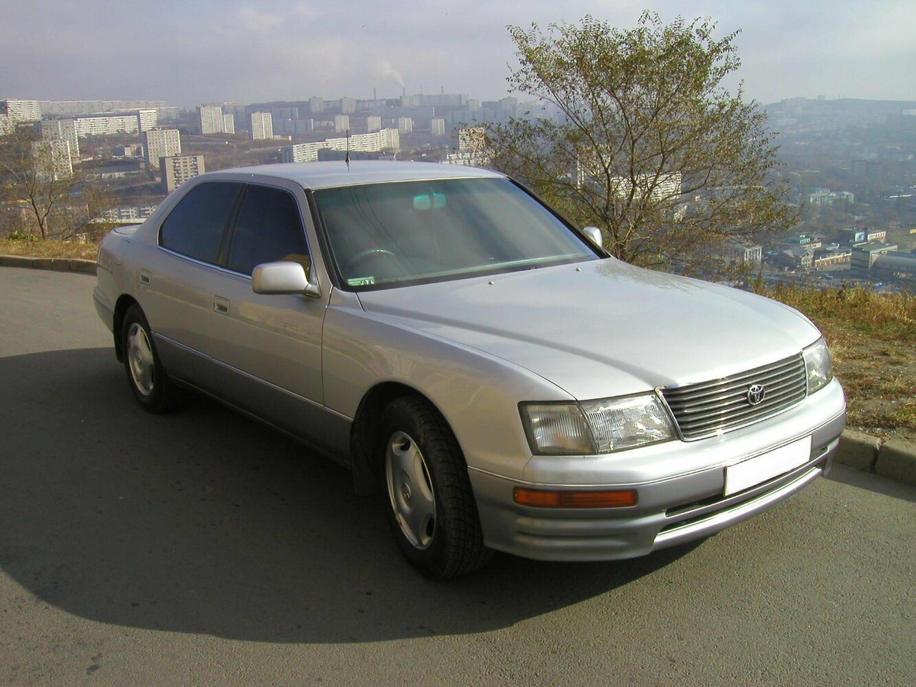 Toyota Celsior II (F20)