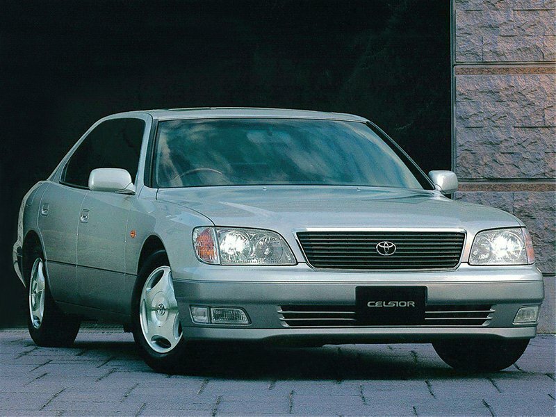 Toyota Celsior II (F20) Рестайлинг
