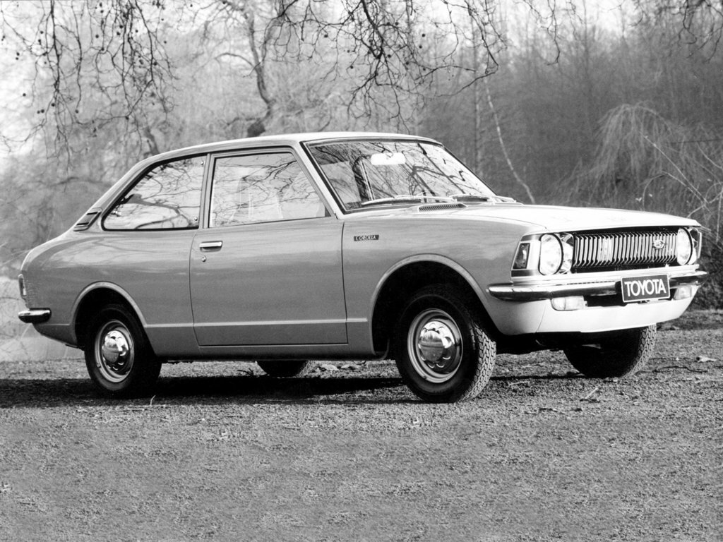 Toyota Corolla ii (E20), вид сбоку
