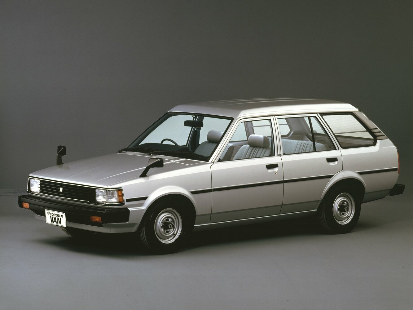 Toyota Corolla IV (E70)