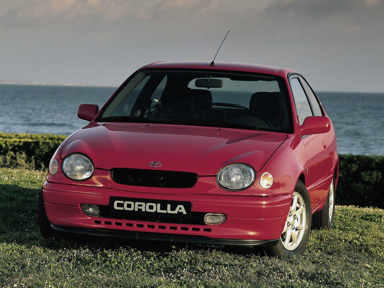 Toyota Corolla VIII (E110)
