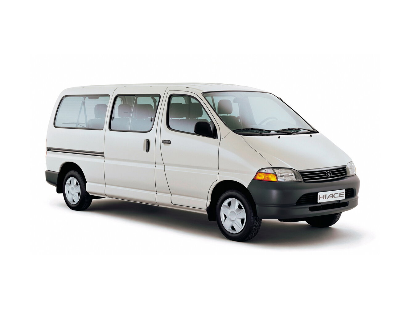 Toyota HiAce XH10, Минивэн Long: фото поколения