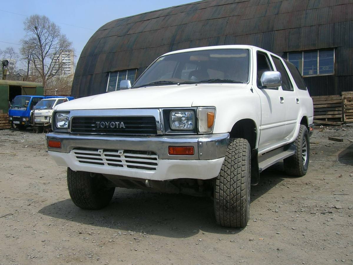 Toyota Hilux Surf II
