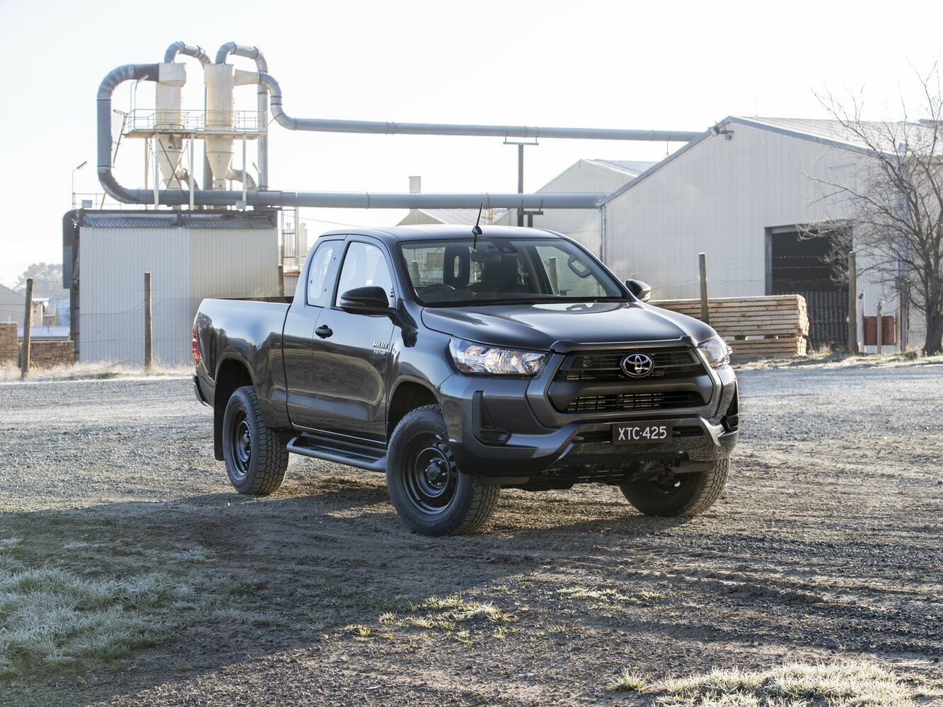 Toyota Hilux VIII Рестайлинг 2, вид сбоку