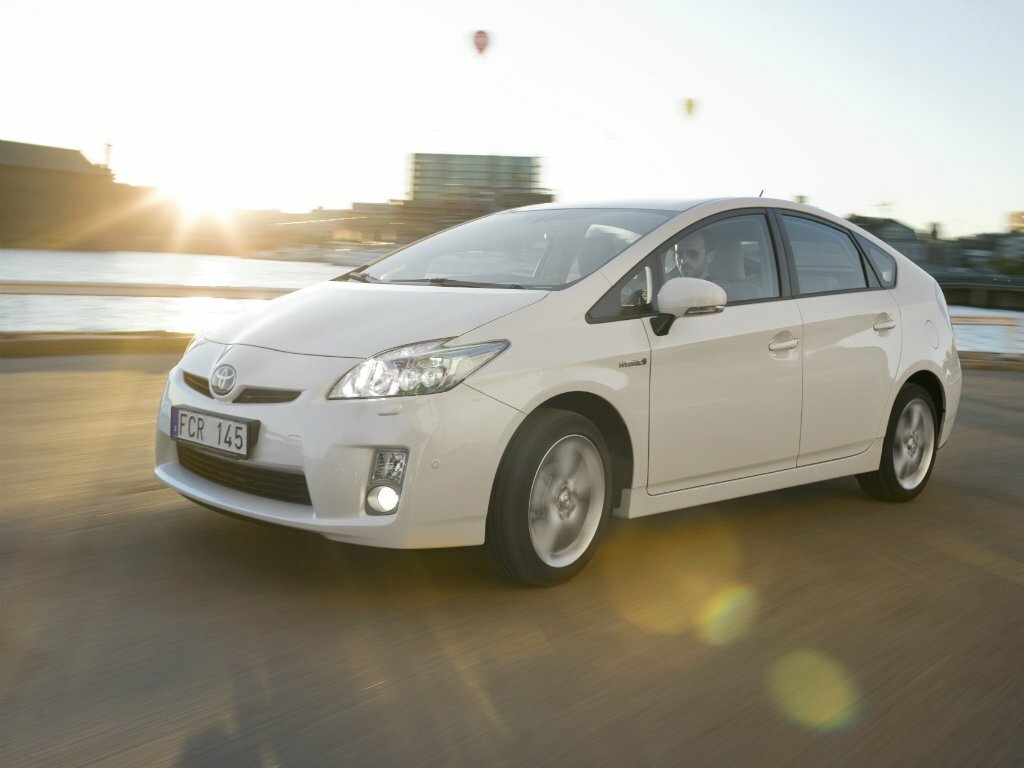 Toyota Prius III (XW30)