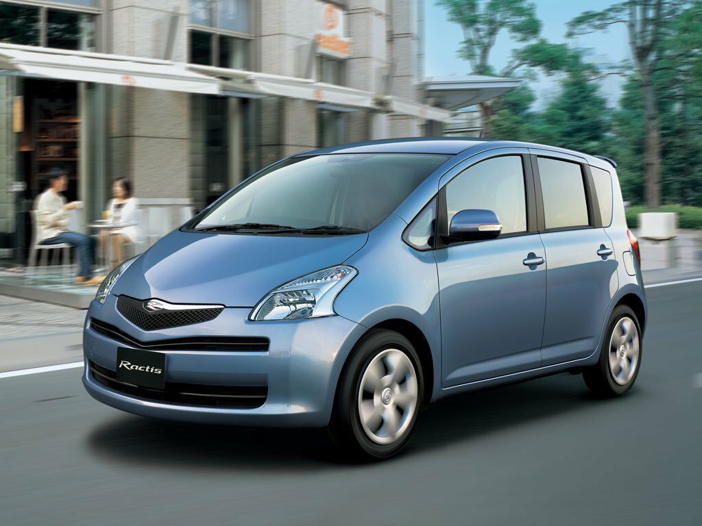 Toyota Ractis I