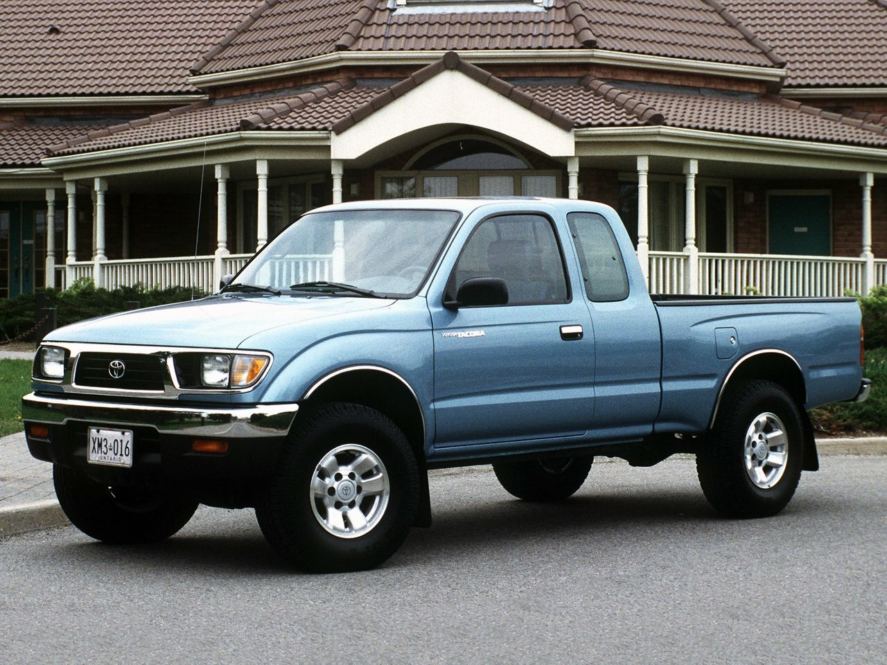 Toyota Tacoma I, Пикап Полуторная кабина xTracab: фото поколения