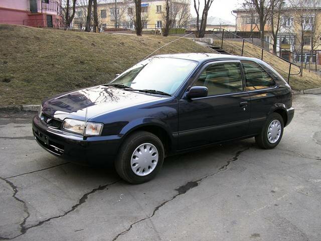 Toyota Tercel V (L50) Рестайлинг, вид сбоку