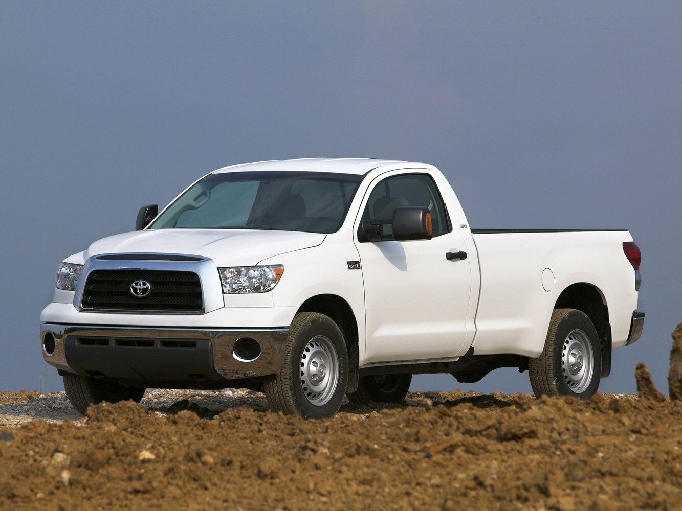 Toyota Tundra II, Пикап Одинарная кабина Regular Cab: фото поколения