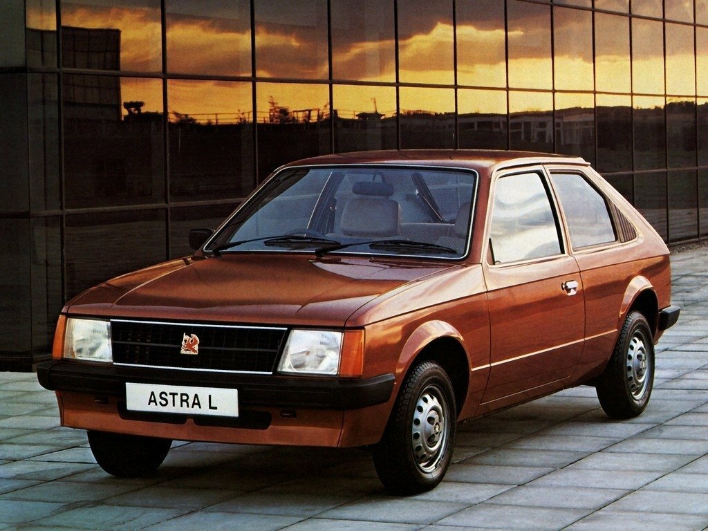 Vauxhall Astra D, Хэтчбек 3 дв.: фото поколения