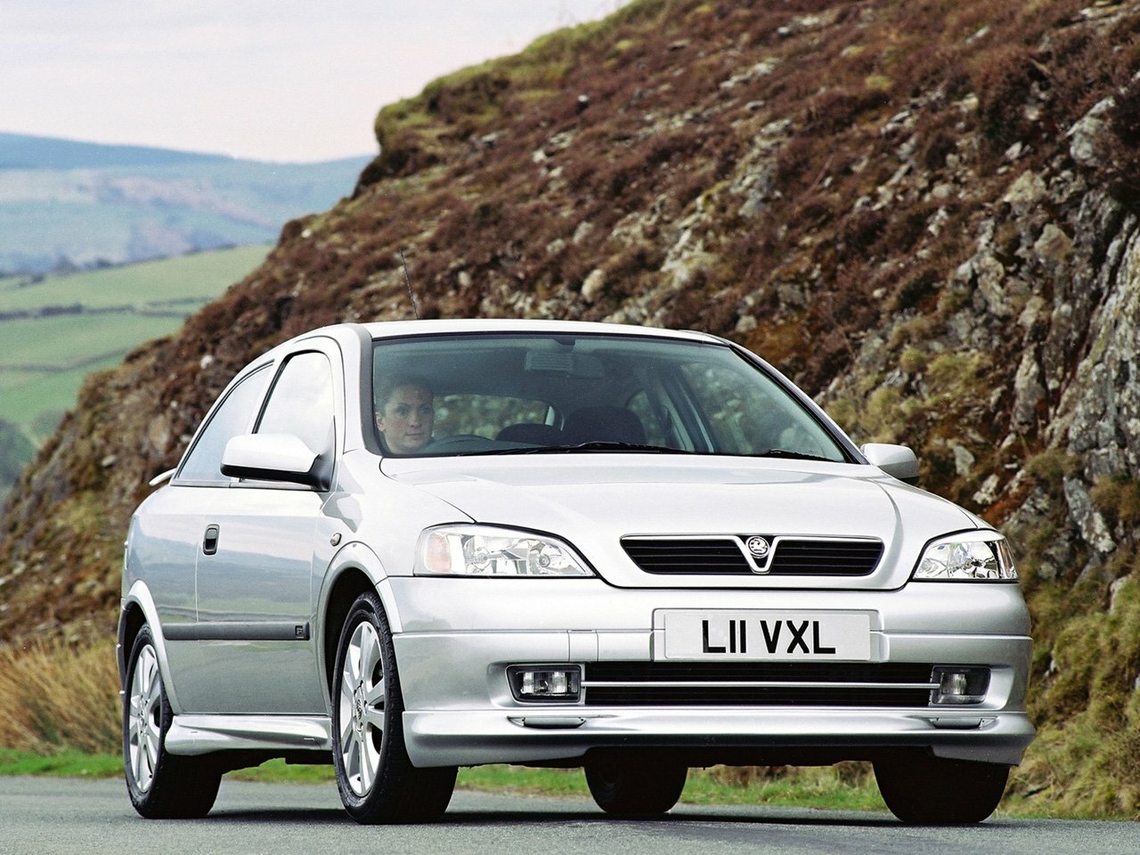 Vauxhall Astra G, вид сбоку