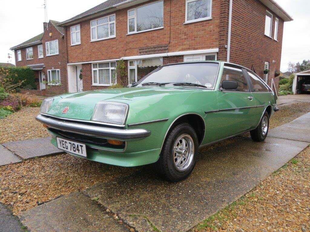 Vauxhall Cavalier I, Хэтчбек 3 дв.: фото поколения