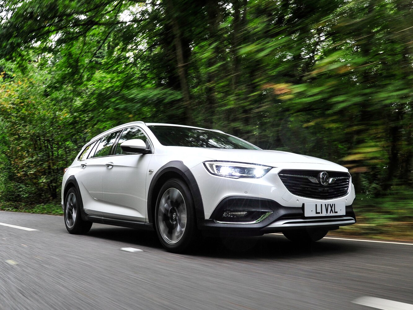 Vauxhall Insignia II, Универсал 5 дв. Country Tourer: фото поколения