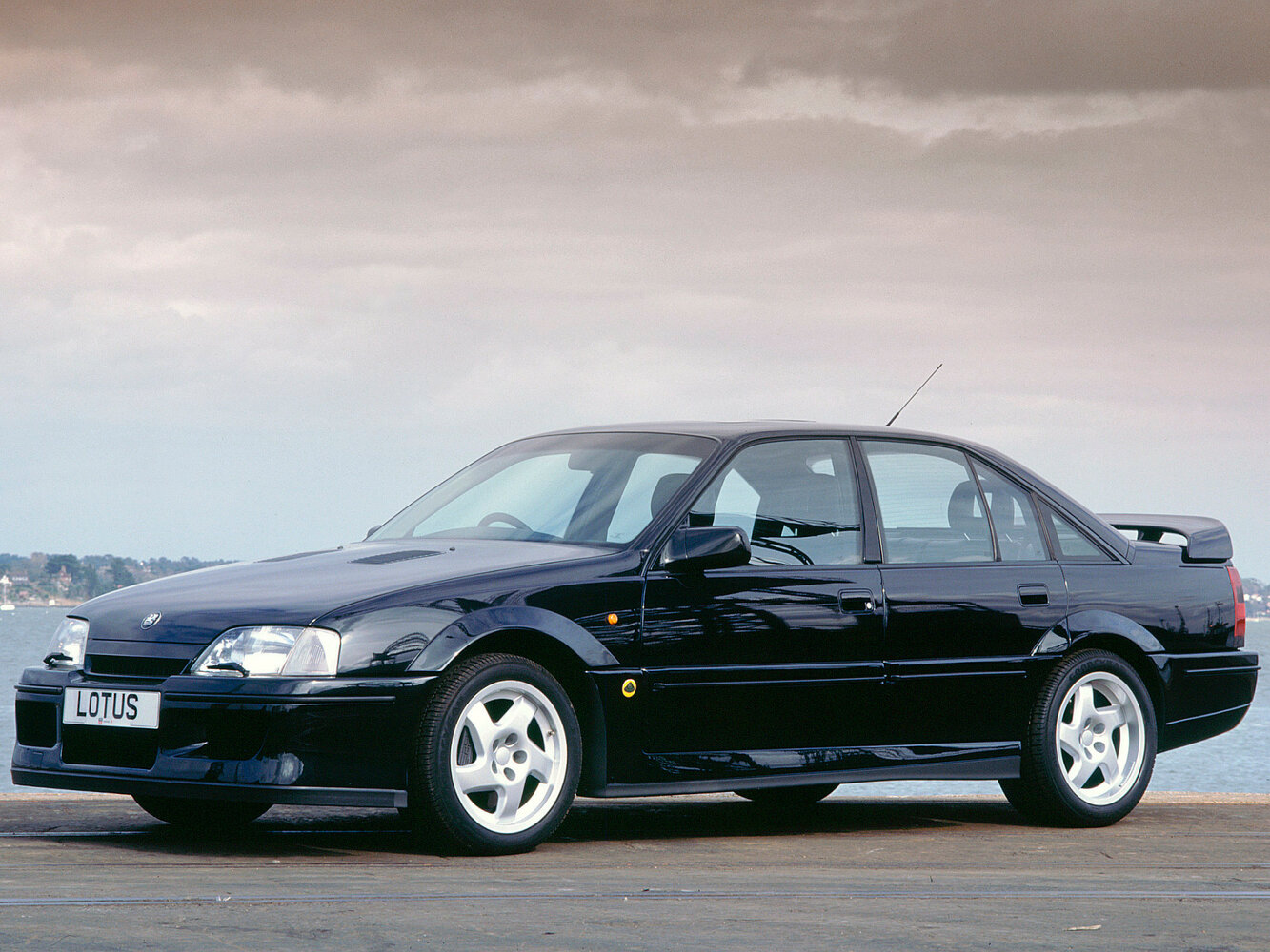 Vauxhall Lotus Carlton