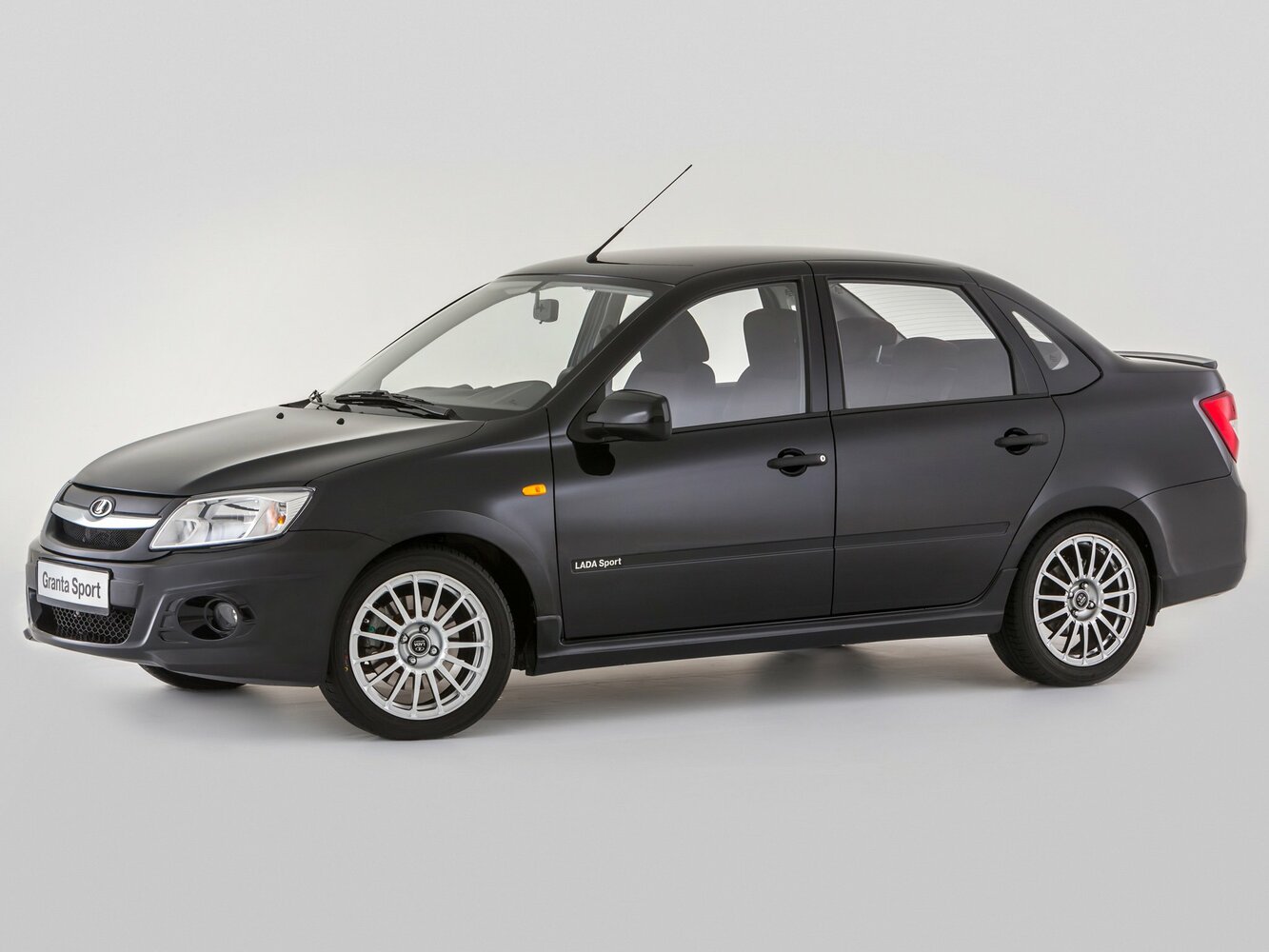 Лада Granta I, Седан Sport: фото поколения