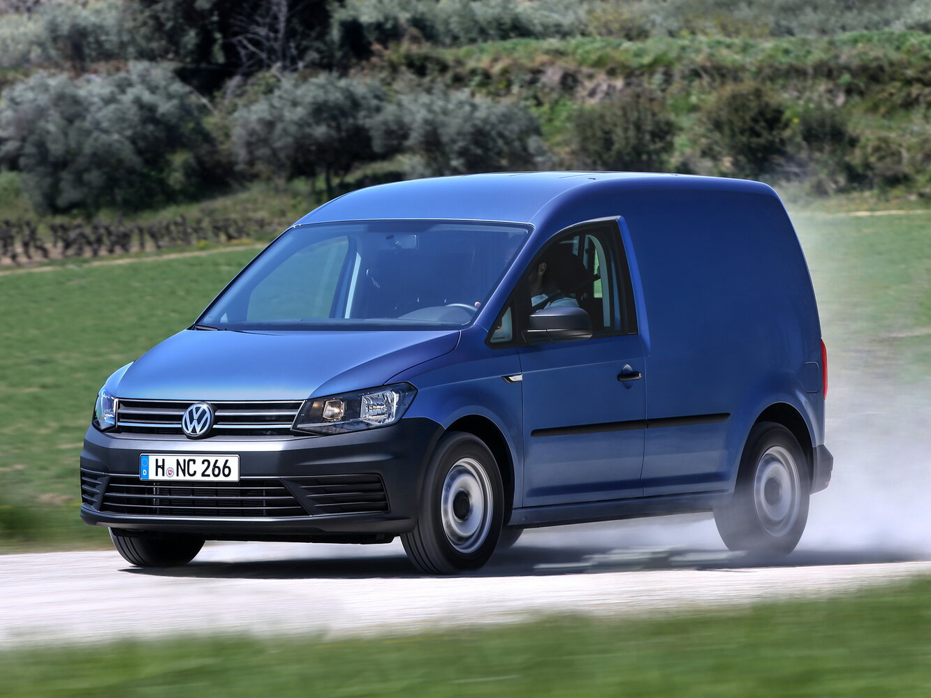 Volkswagen Caddy IV, вид сбоку