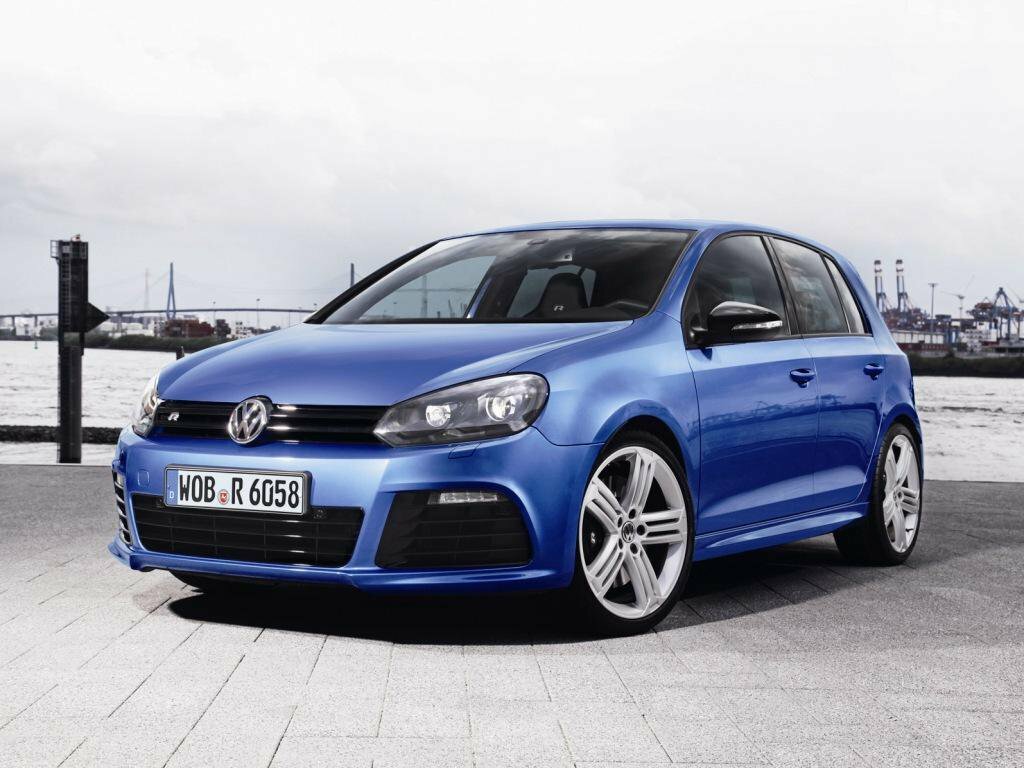 Volkswagen Golf R VI, Хэтчбек 5 дв.: фото поколения