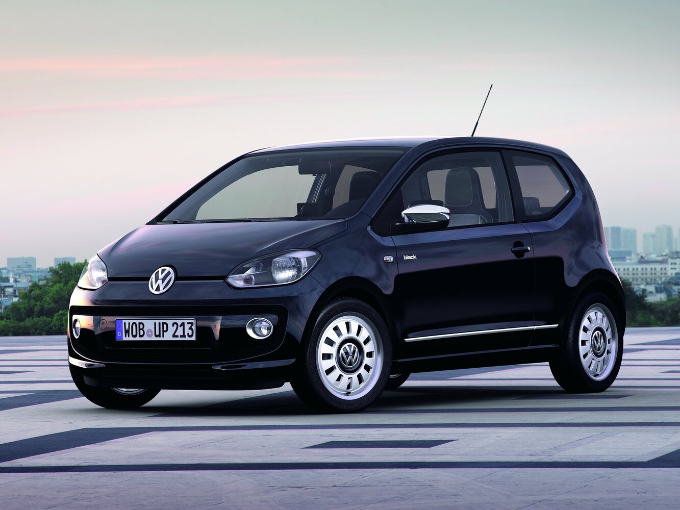 Volkswagen up! I, Хэтчбек 3 дв.: фото поколения
